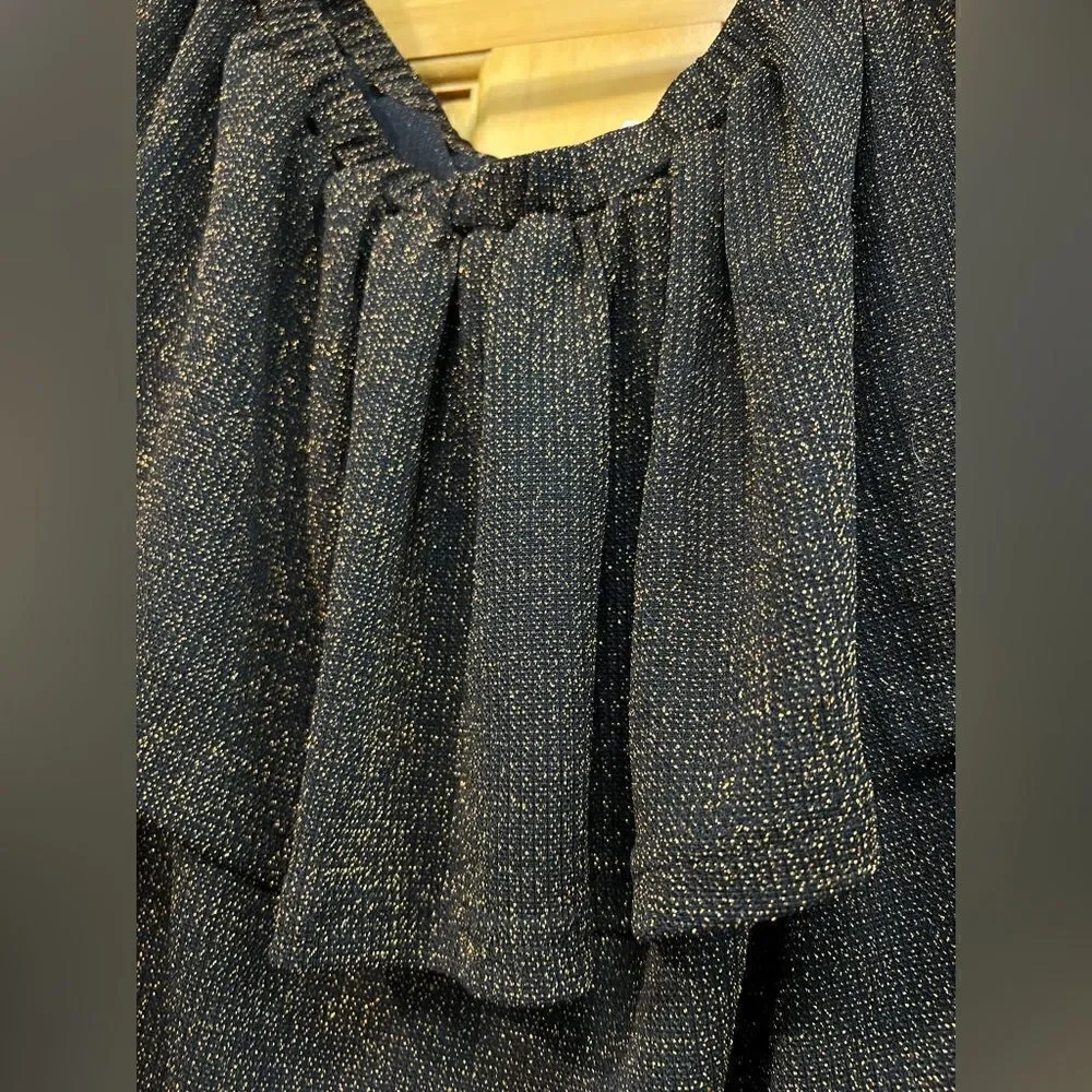 Umgee gorgeous deep brown w/gold sparkle fabric size 1X off the shoulder blouse